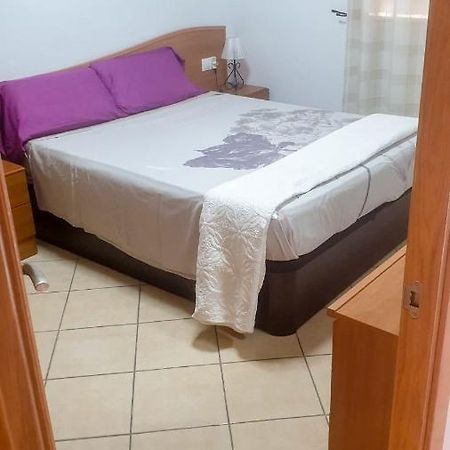 Apartamento Relax,A 2Min De La Playa Y Parking Gratuito Apartment ซาลอว์ ภายนอก รูปภาพ
